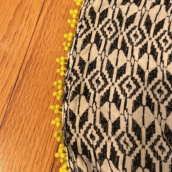 Old Navy Swimsuit Coverup - Picture 3 of 4